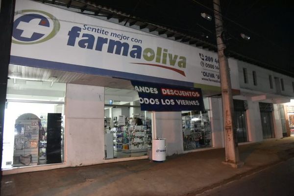 Asaltan farmacia en San Lorenzo y encierran a las víctimas en baño - Nacionales - ABC Color