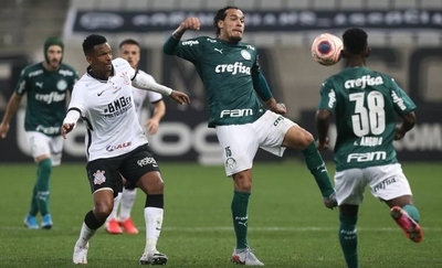 HOY / Corinthians y Palmeiras empatan en la final de ida del título Paulista