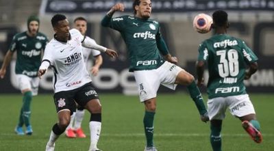 Corinthians y Palmeiras empatan en la final de ida del título Paulista