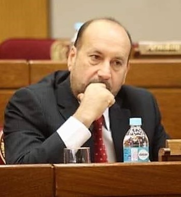 "Cachito" no quiere enojar a la oposición y otorga carta de impunidad a intendentes corruptos - La Mira Digital