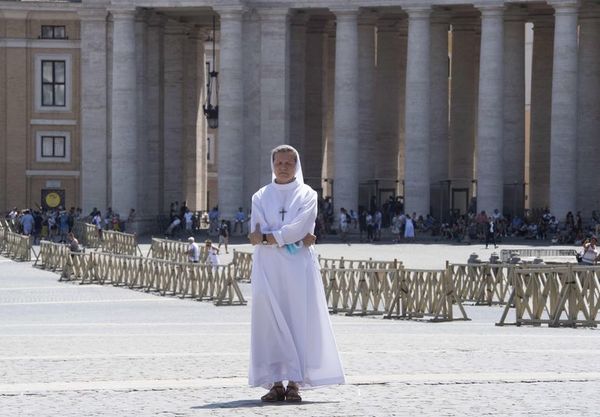 El papa incorpora a seis mujeres en el Consejo de Economía - Mundo - ABC Color