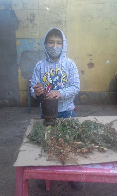 ¡QUE CAPITO!: Vende remedio yuyo para pagar la “vete” de su jagua'i | Crónica
