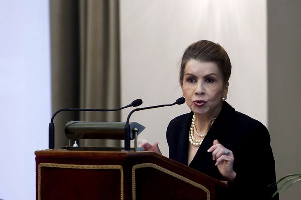 Carmen Reinhart prevé “depresión pandémica” en muchas naciones