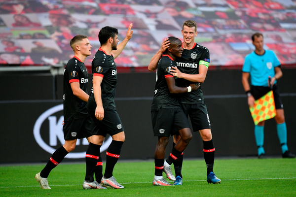 Diaby sella el pase del Leverkusen a cuartos de final de la UEL