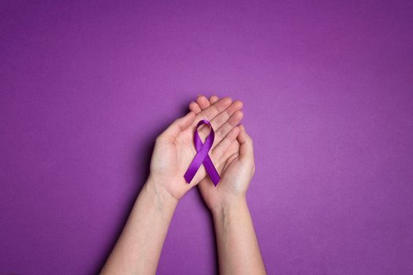 “¿Seguís vendiendo lencería?”: el mensaje en clave para pedir socorro en caso de violencia doméstica - Nacionales - ABC Color