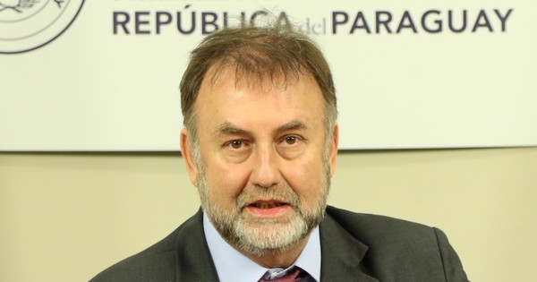 Benigno López desmintió que haya presentado su renuncia como ministro de Hacienda