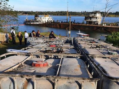 La primera etapa del vaciamiento del buque concluyó en Cambyretá