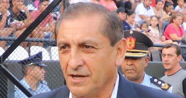 Ramón Díaz ajusta equipo
