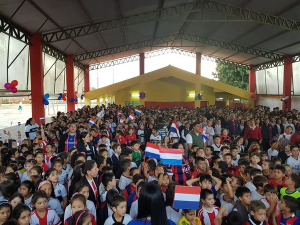 Alrededor 5 mil niños y jóvenes fuera de las aulas por PUJA POLÍTICA en CDE