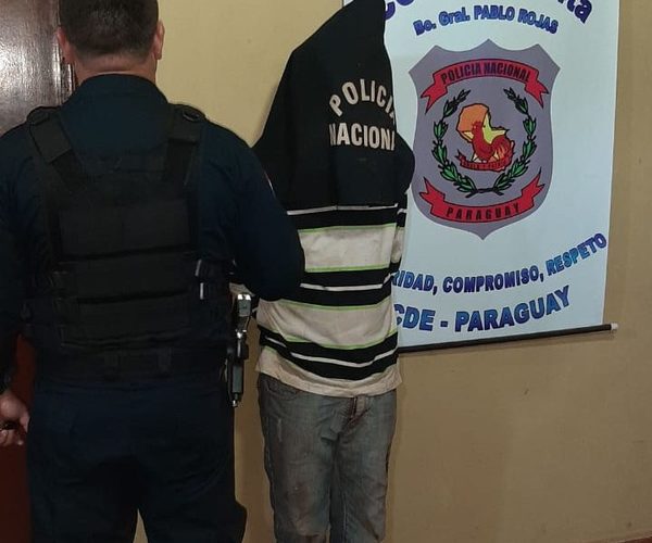 Violento sujeto es detenido  tras golpear a su pareja – Diario TNPRESS
