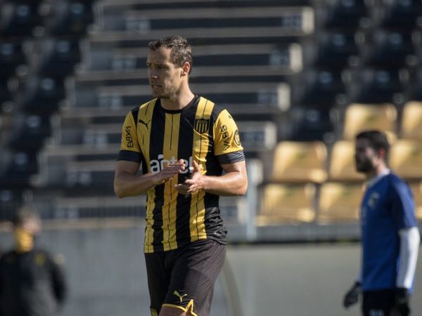 El fútbol charrúa vuelve con el clásico como plato fuerte