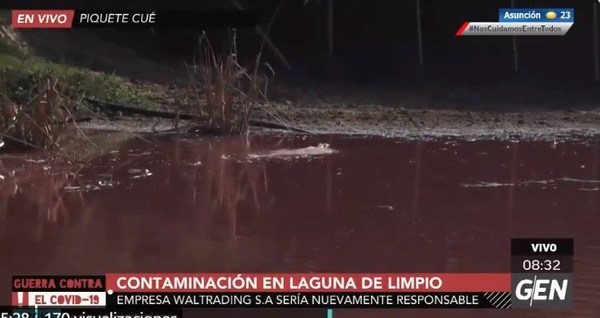 Laguna Cerro: agua roja, espesa y fétida tras criminal derrame de químicos - ADN Paraguayo