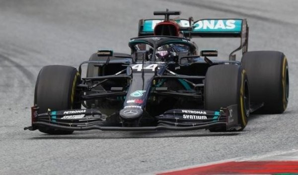 Hamilton fue el más rápido en día de libres en Silverstone