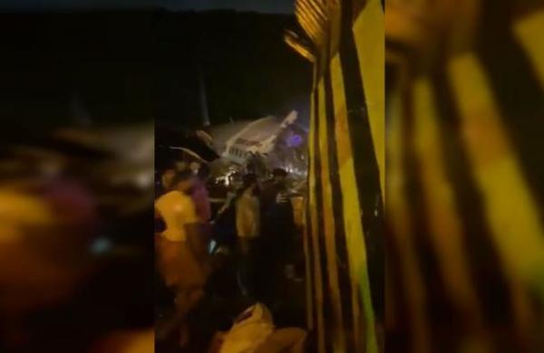 Avión con 191 pasajeros se sale de la pista y se parte en dos al aterrizar en India - SNT