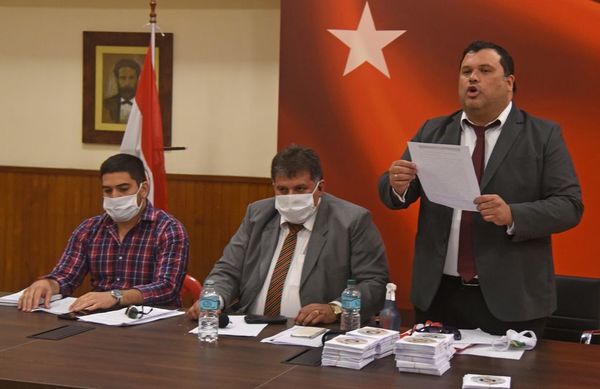 Seccionaleros se alinean a operación cicatriz y piden intervenir municipios - Nacionales - ABC Color
