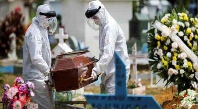 Brasil registra 1.079 nuevas muertes por COVID-19 y el total roza las 100.000