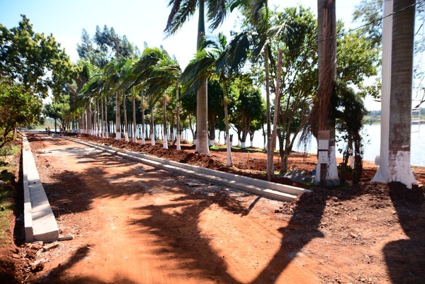 Costanera de CDE va tomando forma en el km 8