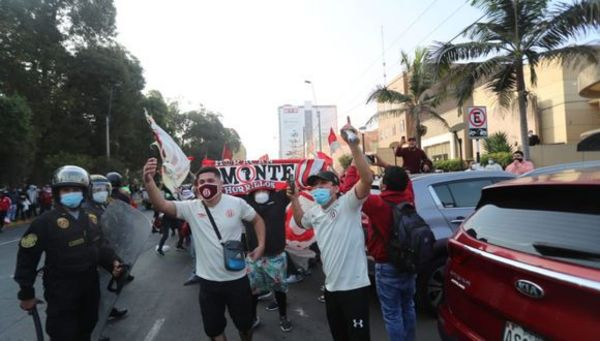 Insólito: Perú reanudó la temporada, pero en el mismo día suspendió nuevamente el torneo - Fútbol - ABC Color