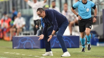 Maurizio Sarri es cesado como entrenador de la Juventus
