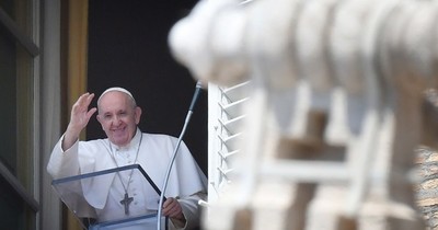 El papa Francisco reza por Líbano y llama a la solidaridad internacional