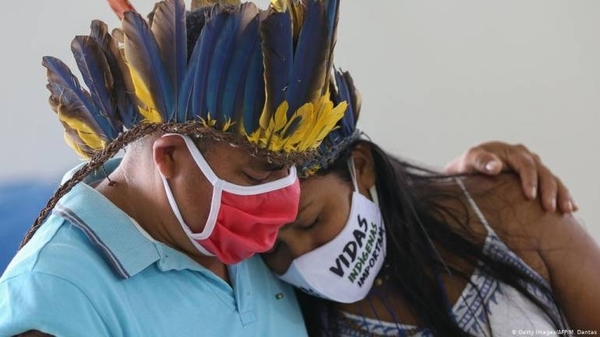 HOY / "Nada que celebrar" para los indígenas de Sudamérica en su día internacional