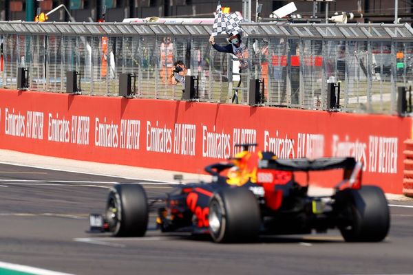 Verstappen gana por delante de Hamilton y Bottas - Automovilismo - ABC Color