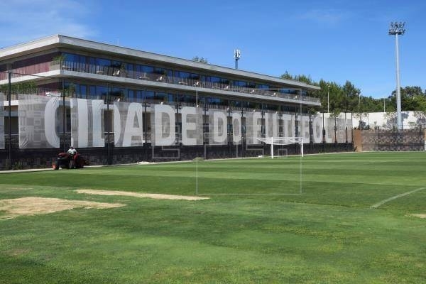 HOY / Todo preparado en Lisboa para recibir a los ocho aspirantes a nuevo campeón de Europa