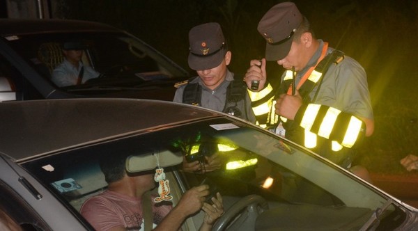 Desde la Patrulla Caminera alegan el uso de una prueba rápida ante denuncia de supuesta irregularidad en alcotest » Ñanduti