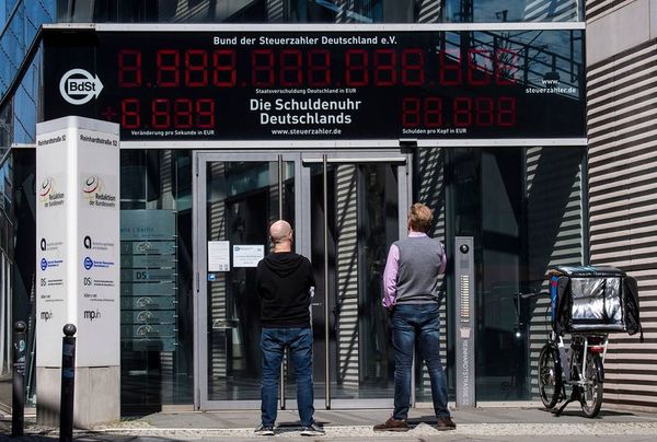 Millones de europeos en el camino hacia una crisis de deuda