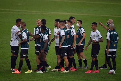 Autogol da al Mineiro de Alonso el triunfo - Fútbol - ABC Color