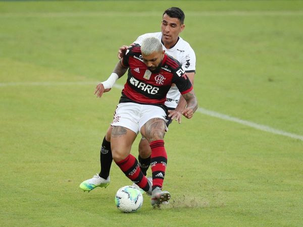 Junior Alonso tuvo a maltraer a Gabigol