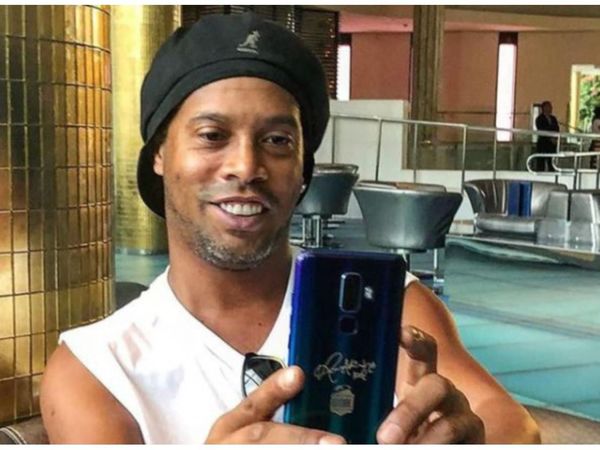 Juez estudia hoy pedido de Fiscalía para cerrar caso contra Ronaldinho