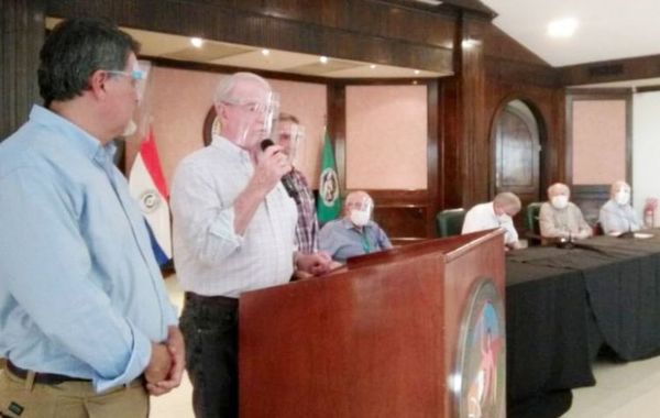 Caída en precio del ganado es principal desafío para nueva directiva de la ARP