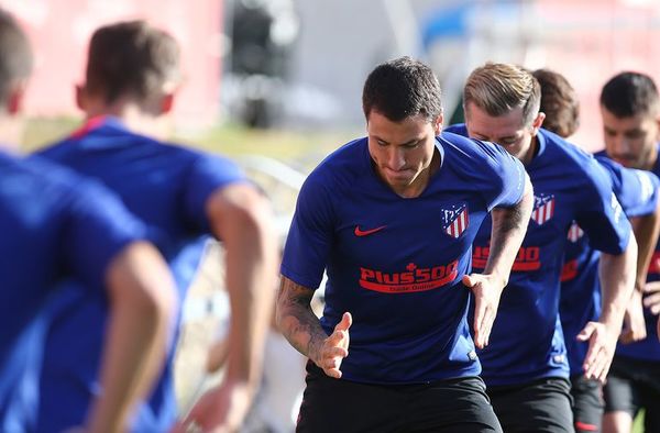 “Leipzig-Atlético Madrid está programado como estaba previsto” - Fútbol - ABC Color