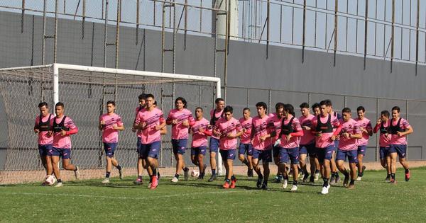 Reportan caso positivo al Covid-19 en plantel del Club Nacional