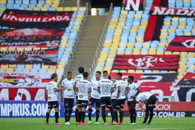 Junior Alonso y un partido perfecto: anuló a Gabigol y el Miniero venció al último campeón - Fútbol - ABC Color