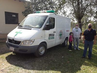 Ciudadanos se organizan para reparar ambulancia ante inoperancia del Ministerio de Salud - Nacionales - ABC Color