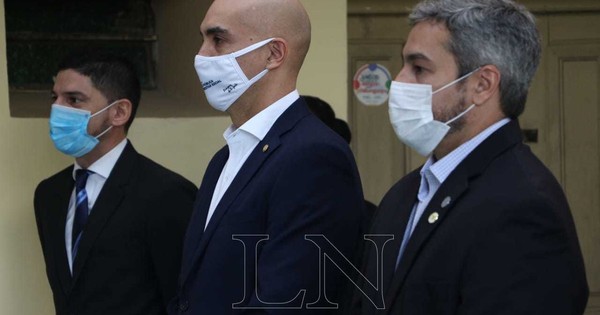 Mario Abdo: cambios de ministros se darían a finales del año