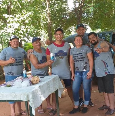 PANDEMIA SOLIDARIA: Camioneros "estiran el carro" juntos | Crónica
