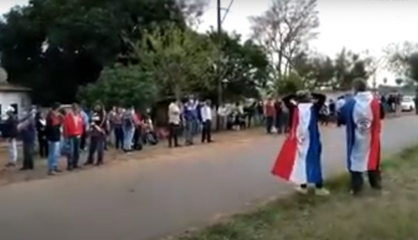 Agricultores de San Ignacio protestan con cierre intermitente de Ruta PY01 - ADN Paraguayo