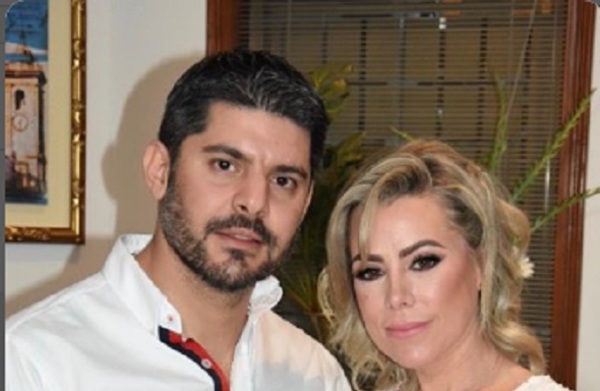 Nenecho y Lizarella, oficialmente comprometidos