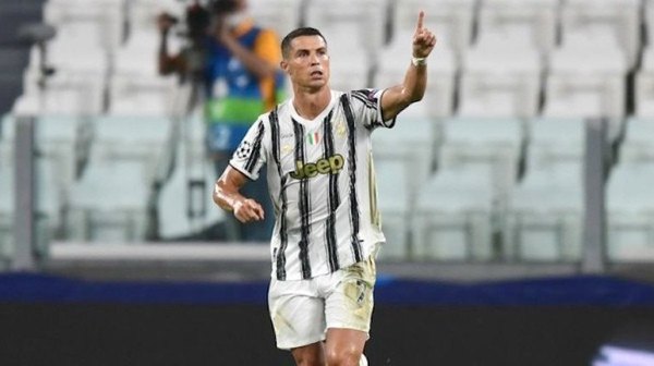 PSG estaría negociando con CR7 para ficharlo | Crónica
