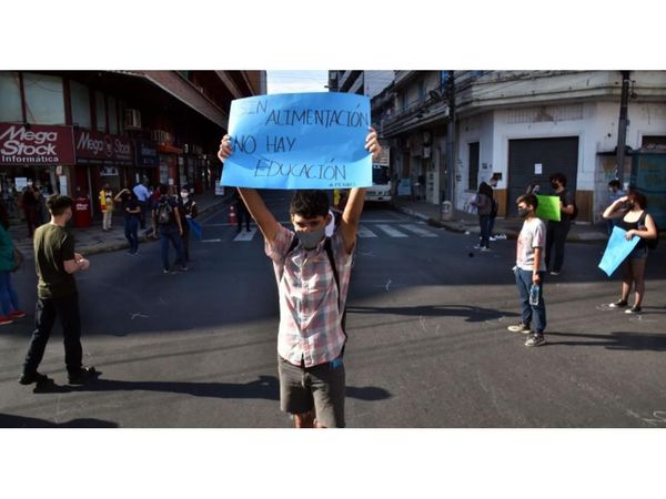 Nueva protesta masiva por arancel cero