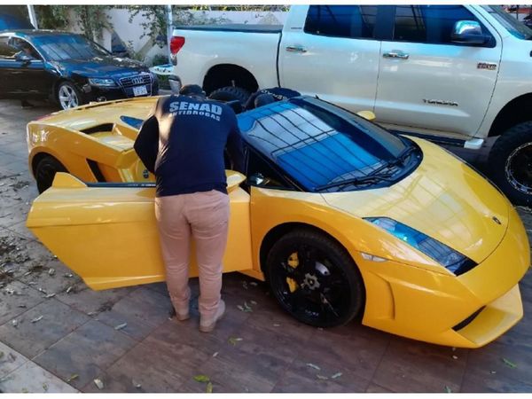 Jueza ordenó venta anticipada de lujoso Lamborghini de Cucho