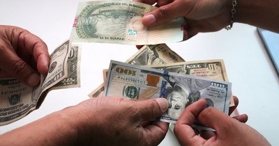 Agentes prefirieron mantener sus depósitos en guaraníes, en junio