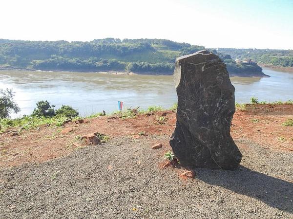 BRASIL afirman que obra del SEGUNDO PUENTE avanza, pero aquí solo pusieron la piedra fundamental