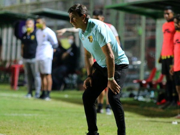 Costas reconoce la irregularidad de Guaraní
