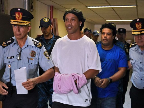 El 24 de agosto Dinho sabrá cuál es su destino