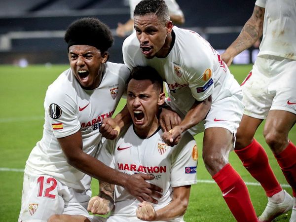 Sevilla se cita con el United en semifinales de la Europa League