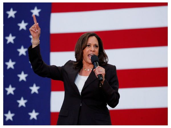 Biden escoge a Kamala Harris como aspirante a la vicepresidencia demócrata